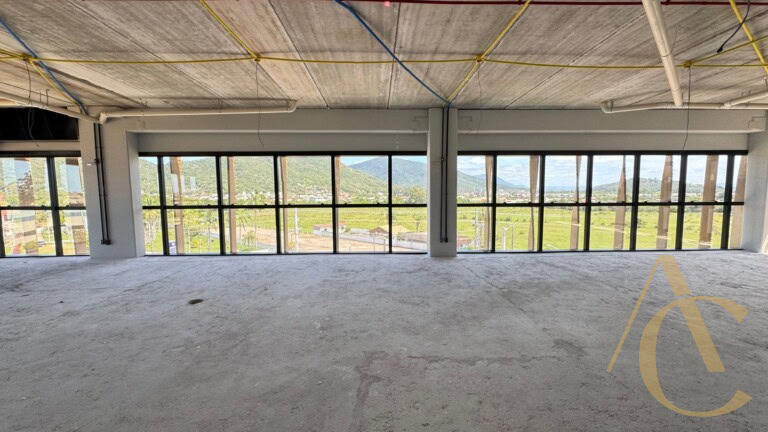 Sala à venda – 130,65m² – Campeche – Florianópolis/SC.