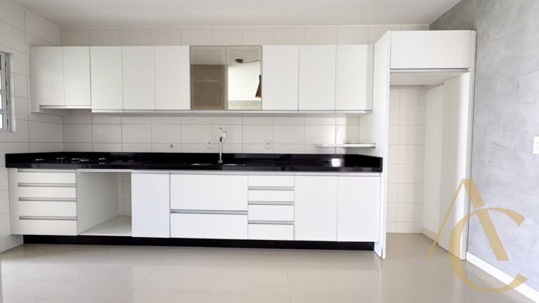 Apartamento para alugar – 2 quartos sendo 1 suíte – Campeche – Florianópolis/SC.