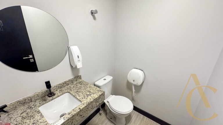 Sala para alugar – 130,71m² – Centro – Florianópolis/SC.