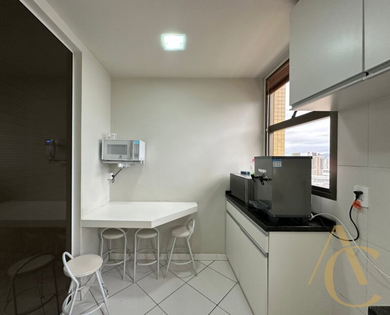 Sala à venda – 344,83m² – Barreiros – São José /SC.