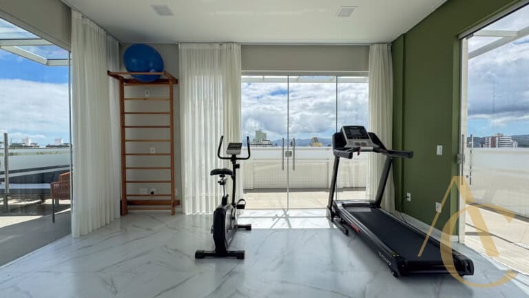 Apartamento à venda – 03 quartos sendo 01 suíte – Estreito, Florianópolis/SC.