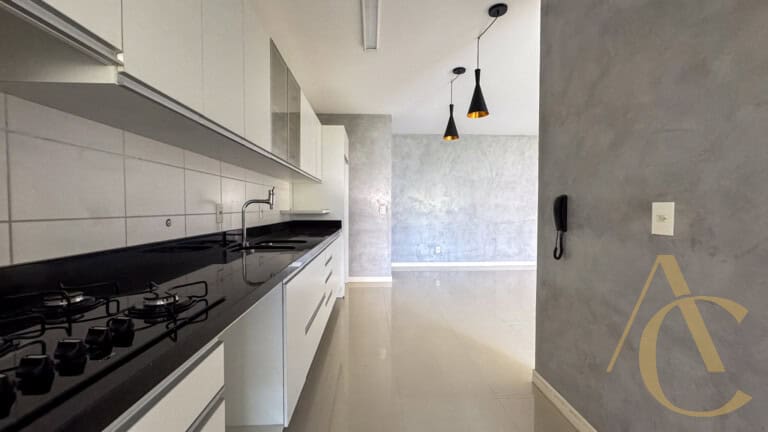 Apartamento para alugar – 2 quartos sendo 1 suíte – Campeche – Florianópolis/SC.