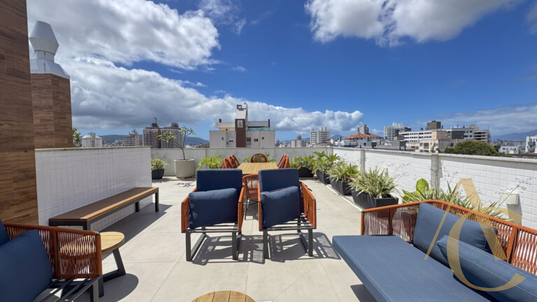 Apartamento à venda – 03 quartos sendo 01 suíte – Estreito, Florianópolis/SC.