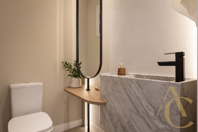 Apartamento duplex à venda – 2 suítes – Decorado – João Paulo – Florianópolis/SC.