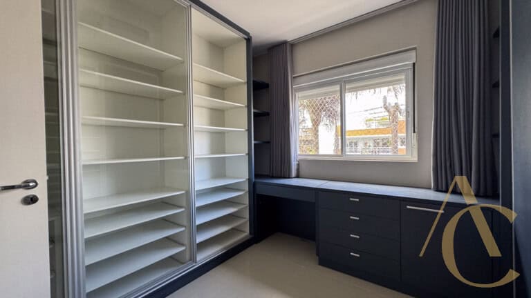 Apartamento para alugar – 2 quartos sendo 1 suíte – Campeche – Florianópolis/SC.