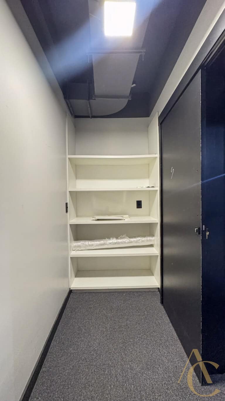 Sala para alugar – 130,71m² – Centro – Florianópolis/SC.