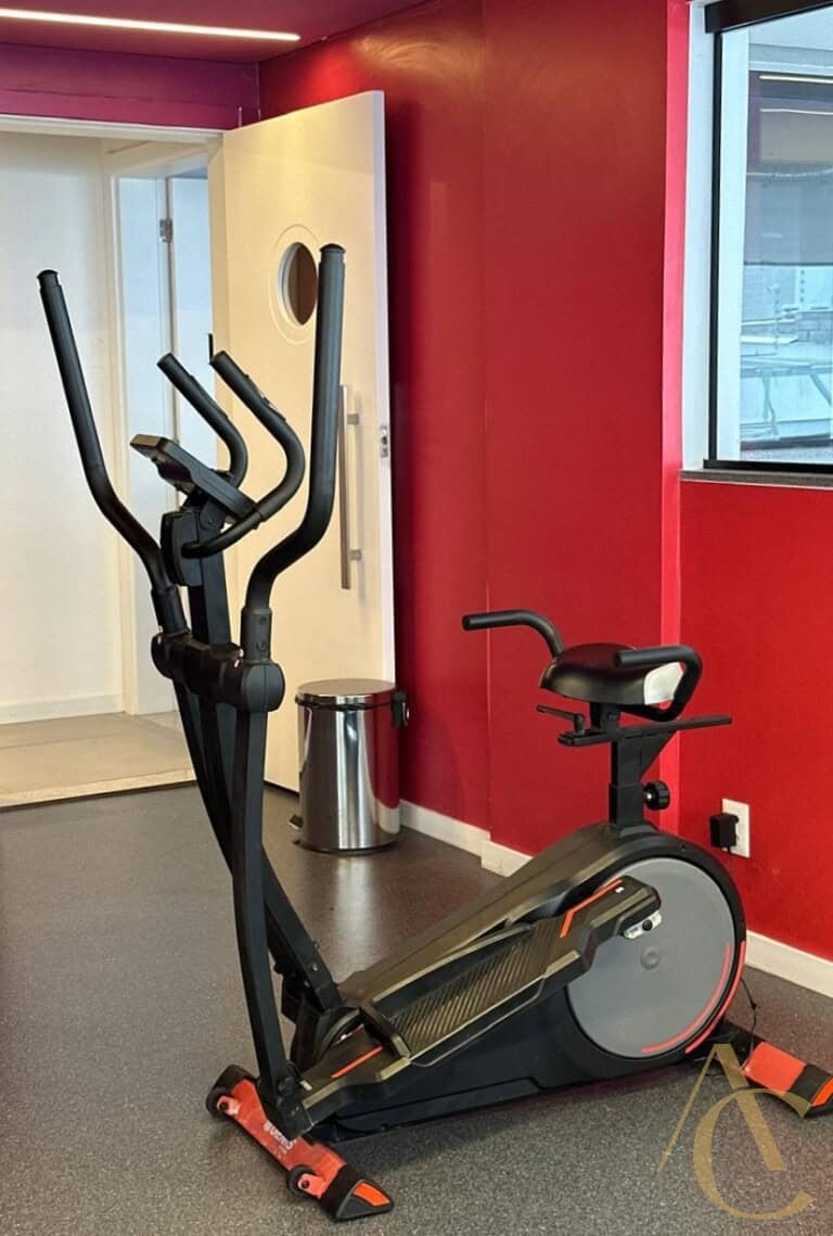 Apartamento à venda – 2 quartos sendo 1 suíte – João Paulo – Florianópolis/SC.