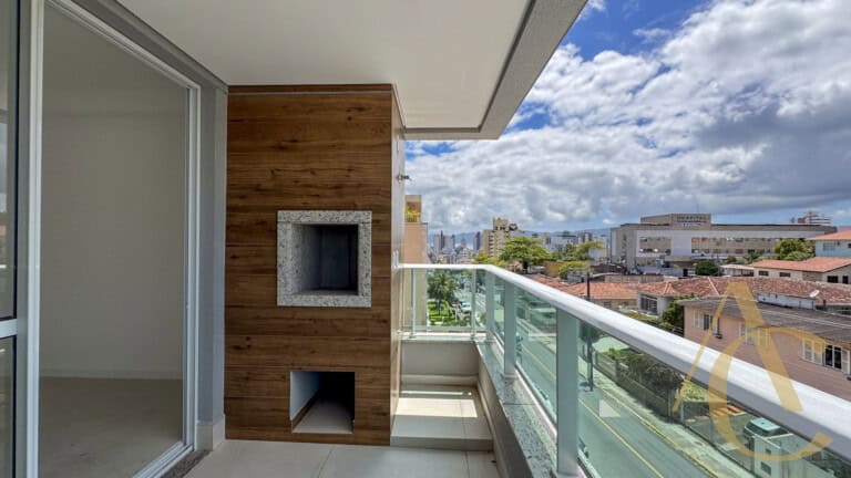 Apartamento à venda – 03 quartos sendo 01 suíte – Estreito, Florianópolis/SC.