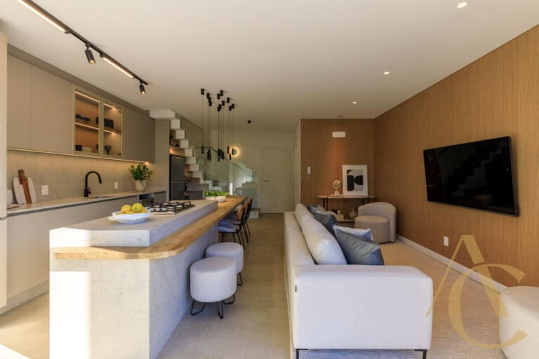 Apartamento duplex à venda – 2 suítes – Decorado – João Paulo – Florianópolis/SC.