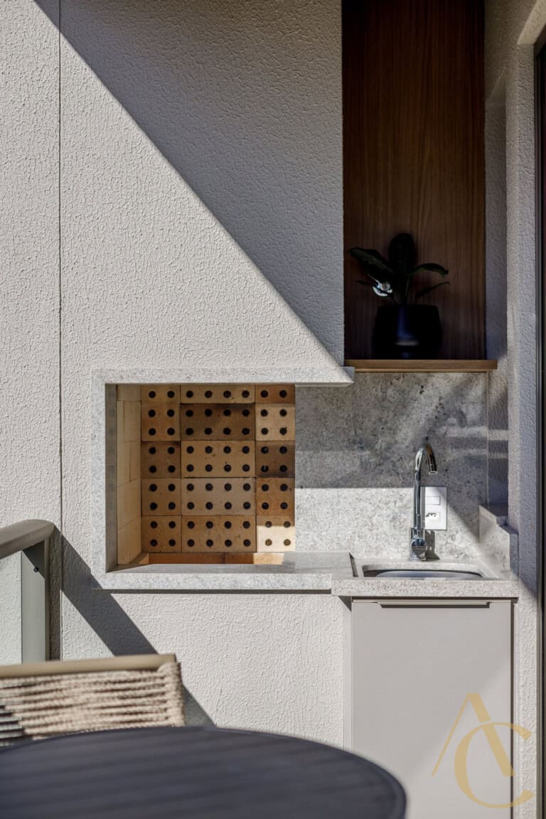 Apartamento duplex à venda – 2 suítes – Decorado – João Paulo – Florianópolis/SC.