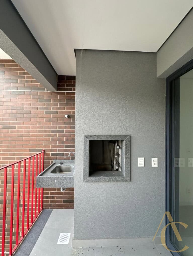 Apartamento à venda – 2 quartos sendo 1 suíte – João Paulo – Florianópolis/SC.