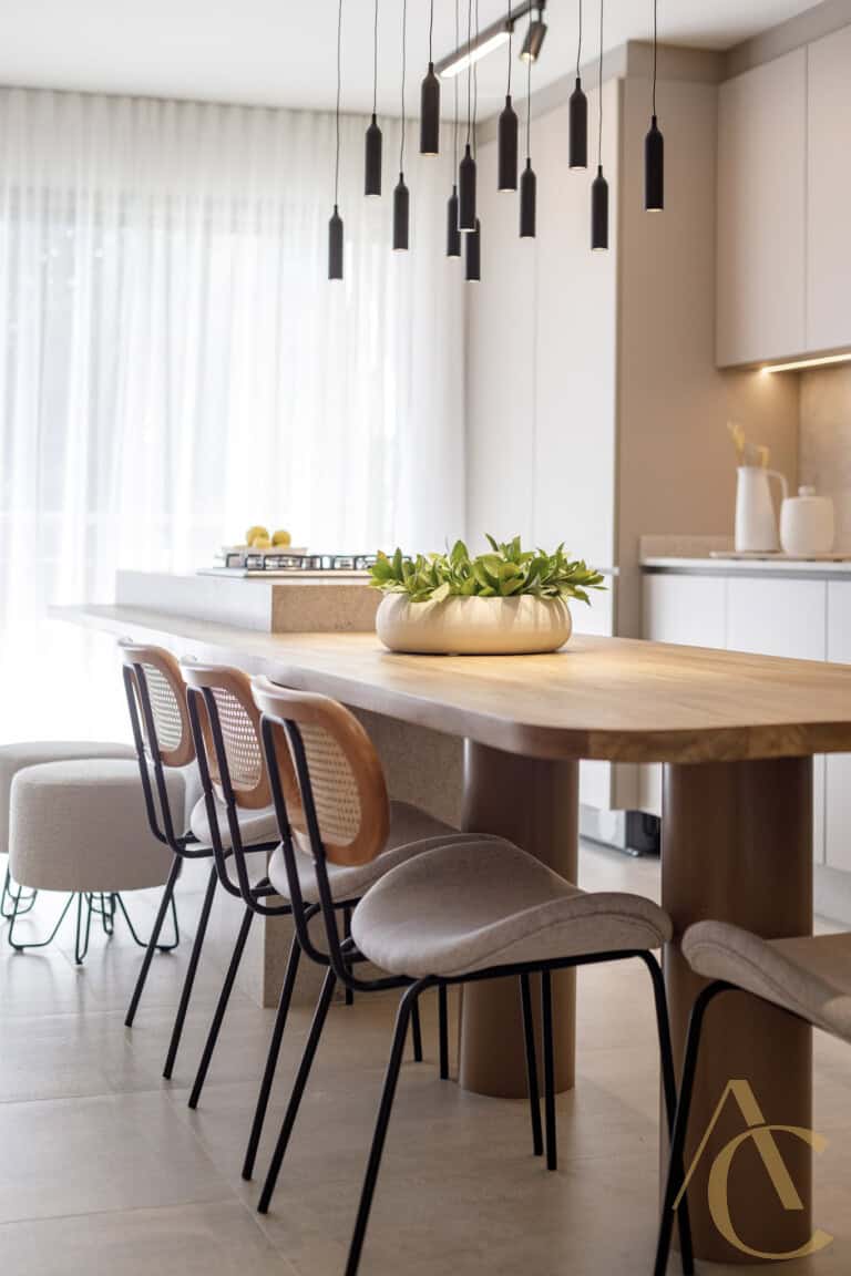 Apartamento duplex à venda – 2 suítes – Decorado – João Paulo – Florianópolis/SC.