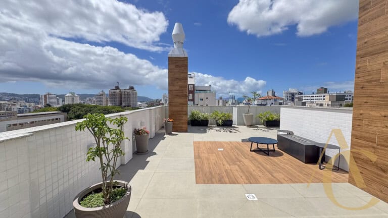 Apartamento à venda – 03 quartos sendo 01 suíte – Estreito, Florianópolis/SC.