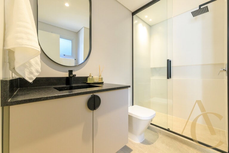 Apartamento duplex à venda – 2 suítes – Decorado – João Paulo – Florianópolis/SC.