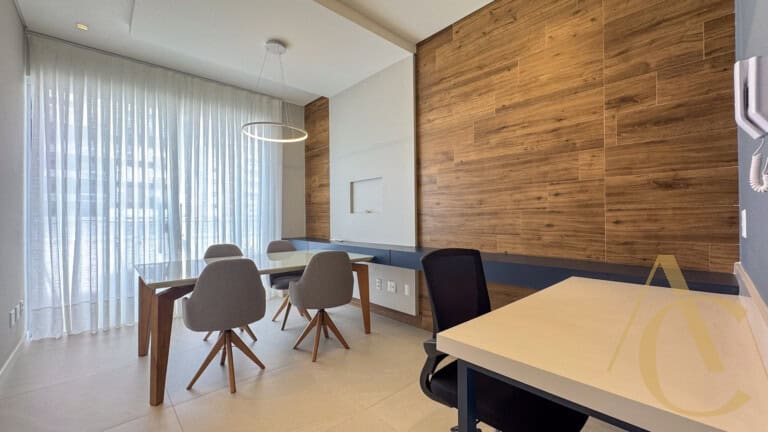 Apartamento à venda – 03 quartos sendo 01 suíte – Estreito, Florianópolis/SC.