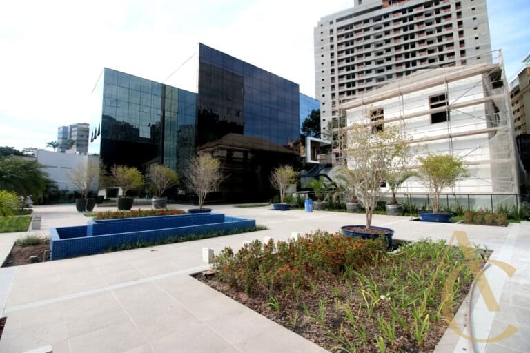 Sala para alugar – 130,71m² – Centro – Florianópolis/SC.