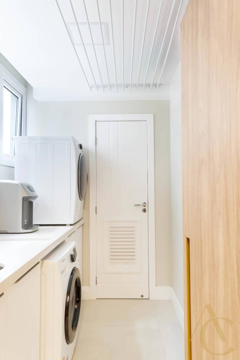 Apartamento à venda -3 quartos sendo 2 suítes – Centro | Florianópolis/SC