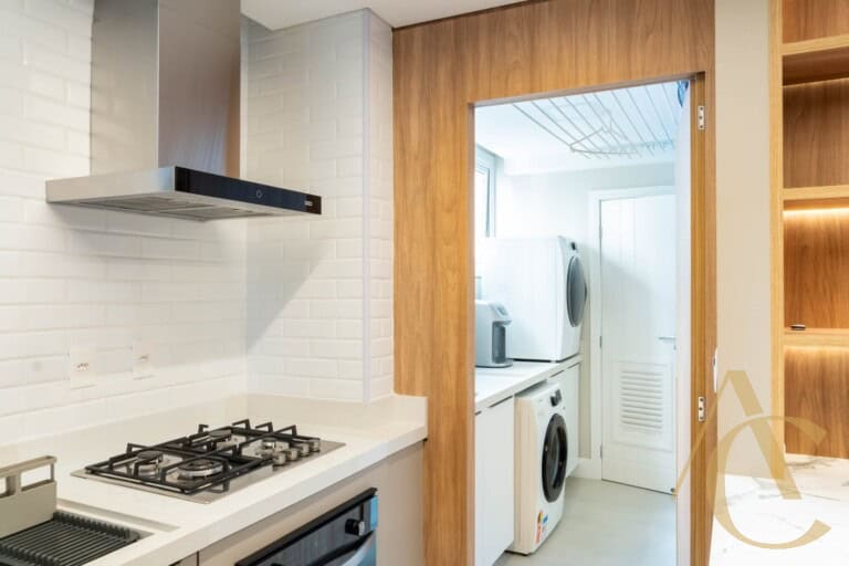 Apartamento à venda -3 quartos sendo 2 suítes – Centro | Florianópolis/SC