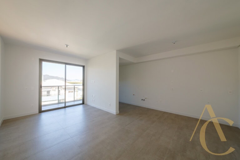 Apartamento à venda – 1 suíte e 2 demi-suítes – João Paulo – Florianópolis/SC.