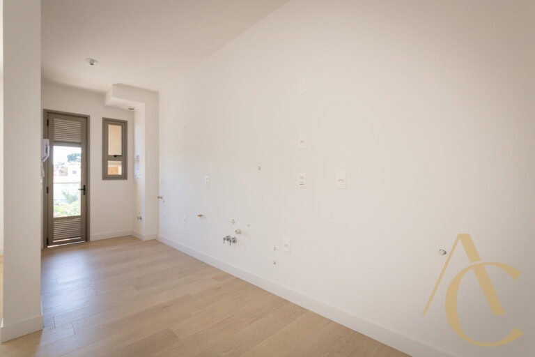 Apartamento à venda – 2 quartos sendo 1 suíte – João Paulo, Florianópolis/SC.