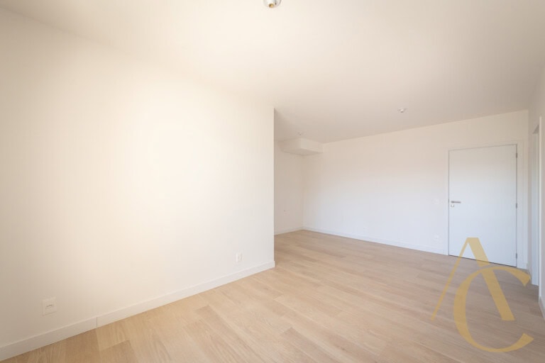 Apartamento à venda – 2 quartos sendo 1 suíte – João Paulo, Florianópolis/SC.