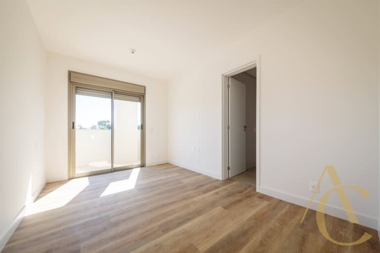 Apartamento duplex à venda – 2 suítes – João Paulo – Florianópolis/SC.