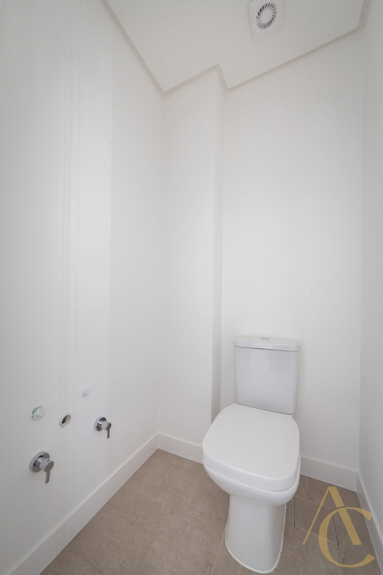 Apartamento duplex à venda – 3 quartos sendo 1 suíte – João Paulo – Florianópolis/SC.