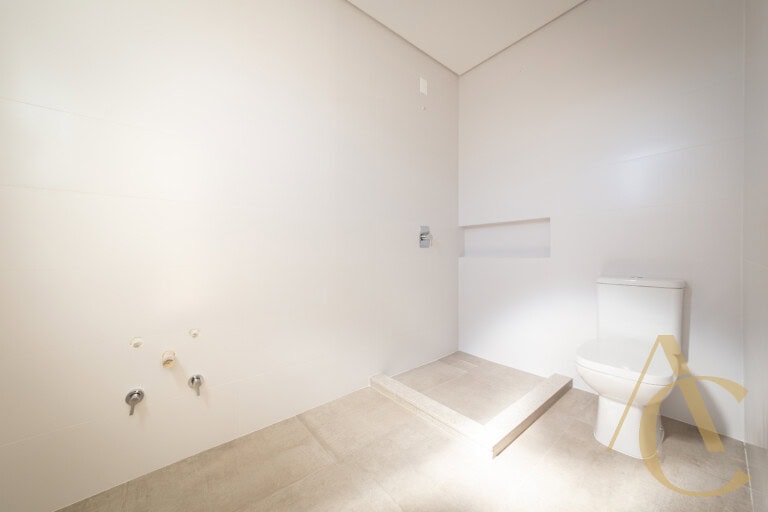 Apartamento duplex à venda – 2 suítes – João Paulo – Florianópolis/SC.