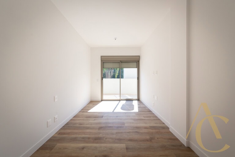 Apartamento duplex à venda – 2 suítes – João Paulo – Florianópolis/SC.