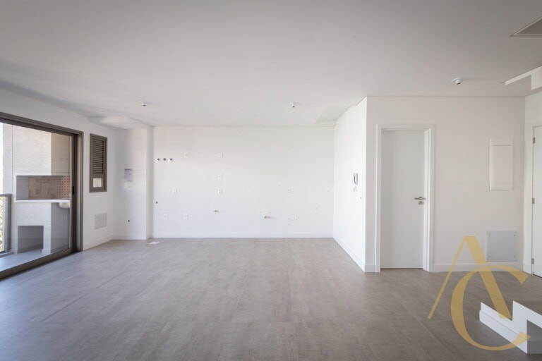 Apartamento duplex à venda – 2 suítes – João Paulo – Florianópolis/SC.