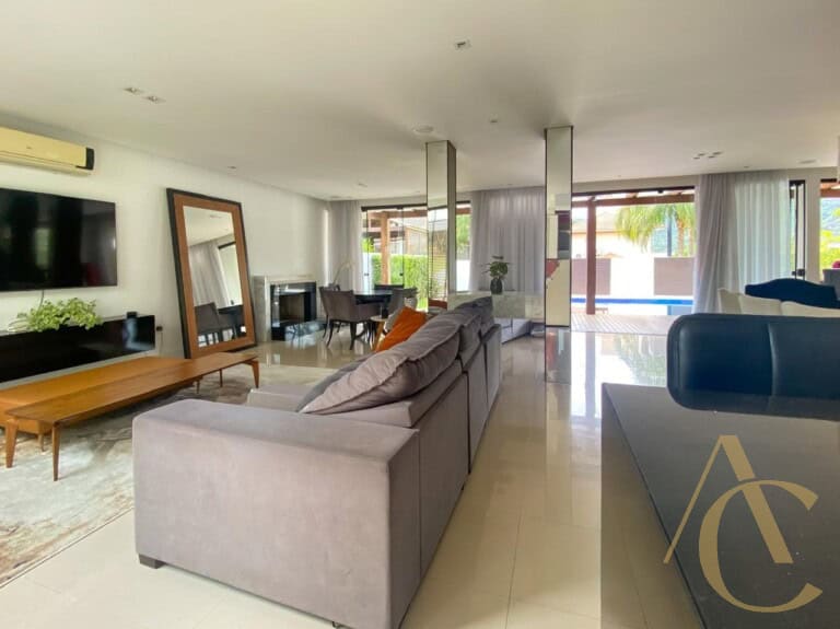 Casa à venda – 3 suítes – João Paulo – Florianópolis/SC.