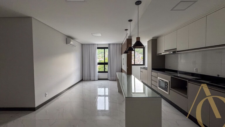 Apartamento para locação – 2 quartos sendo 1 suíte – Saco dos Limões | Florianópolis/SC.