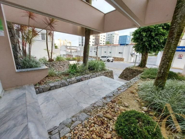 Apartamento para alugar – 1 quarto – Centro | Florianópolis/SC.