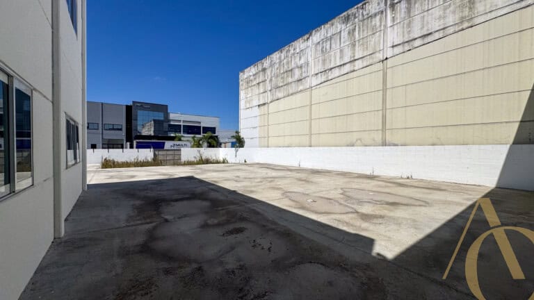 Galpão para alugar – 350,00m² – Brejaru | Palhoça/SC