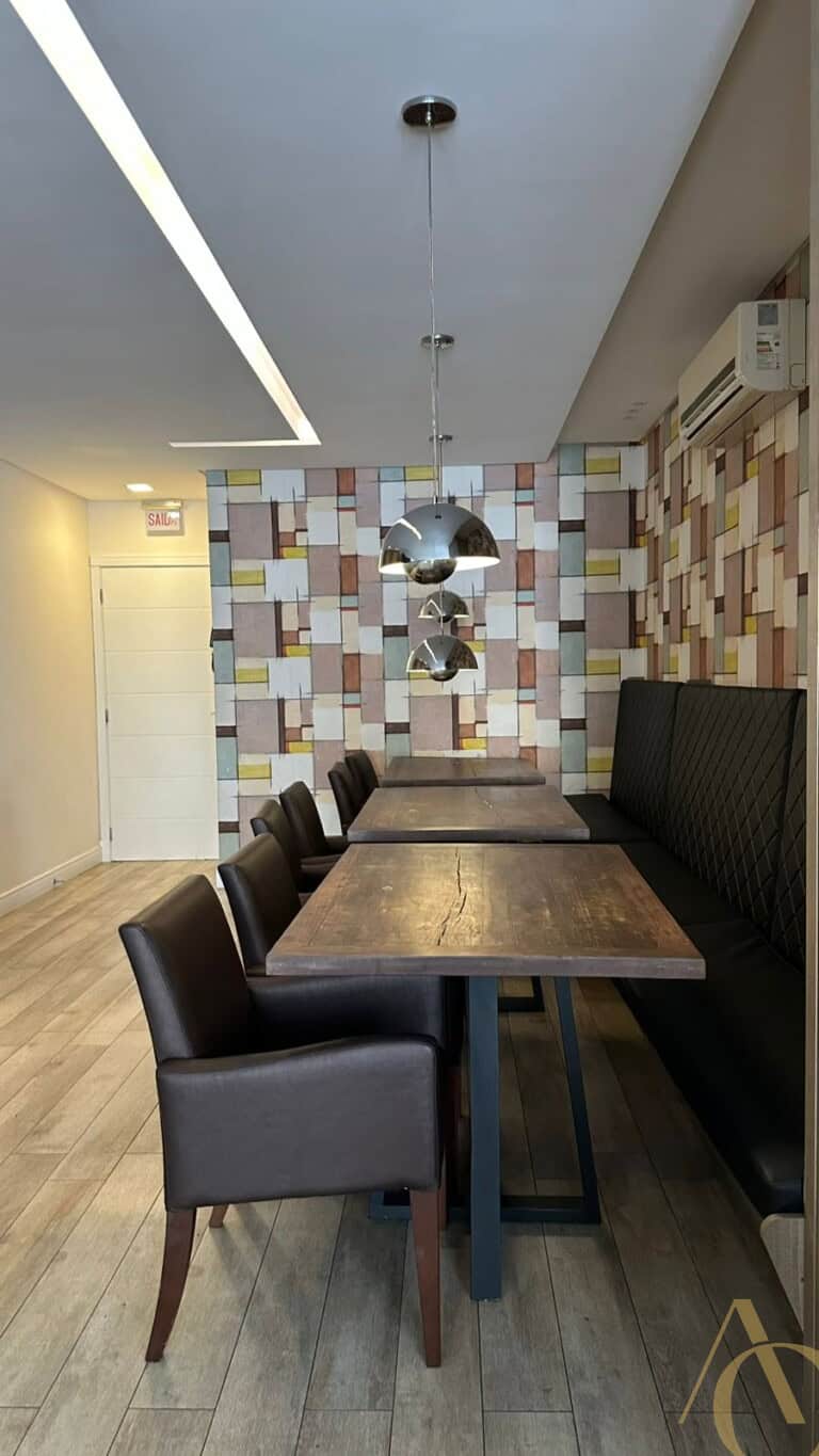 Apartamento à venda – 3 suítes – 3 vagas –  Centro | Florianópolis/SC.