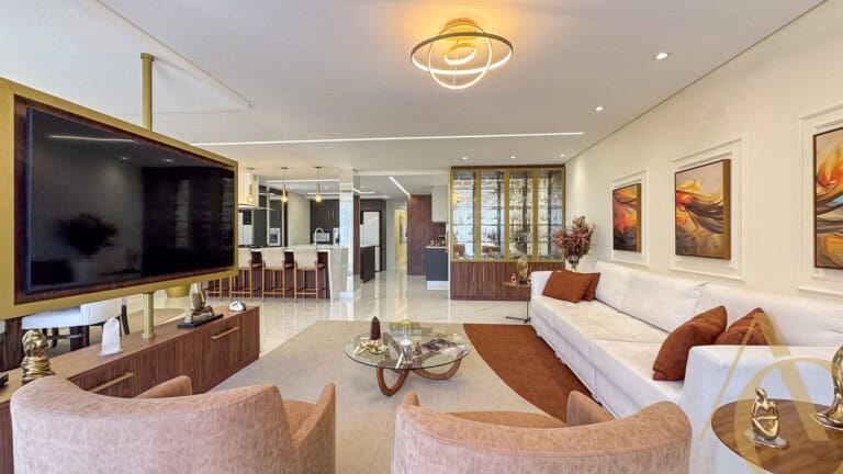 Apartamento à venda – 3 quartos sendo 2 suítes – Centro | Florianópolis/SC.