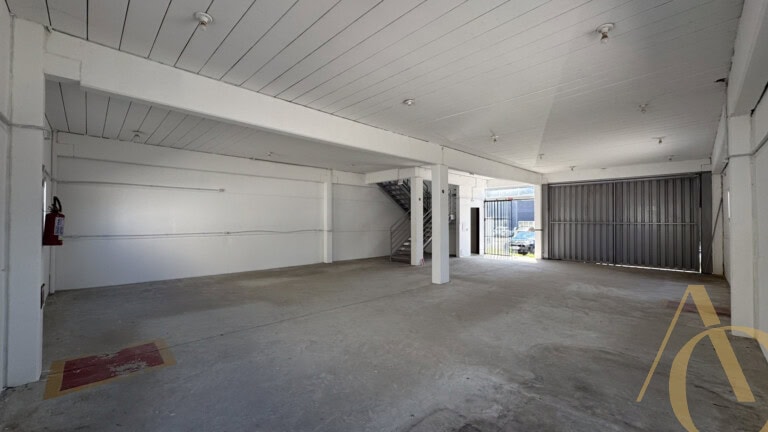 Galpão para alugar – 350,00m² – Brejaru | Palhoça/SC
