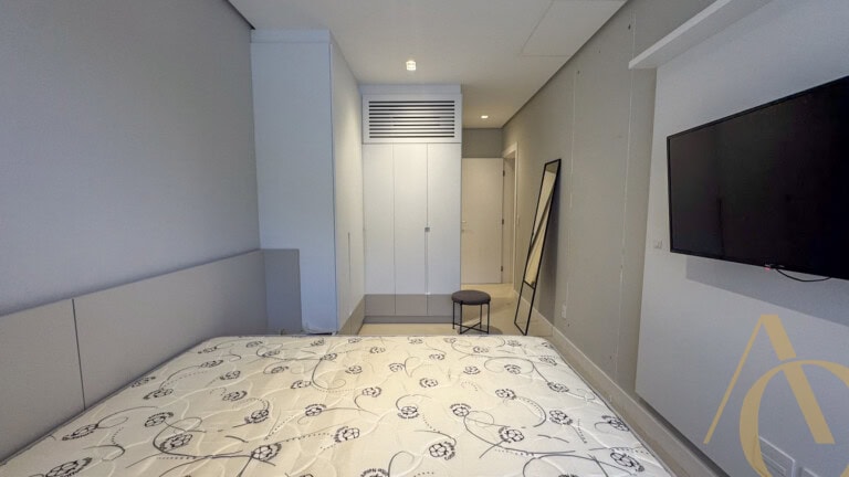 Apartamento para alugar – 2 quarto sendo 1 suíte, Centro – Florianópolis, SC.
