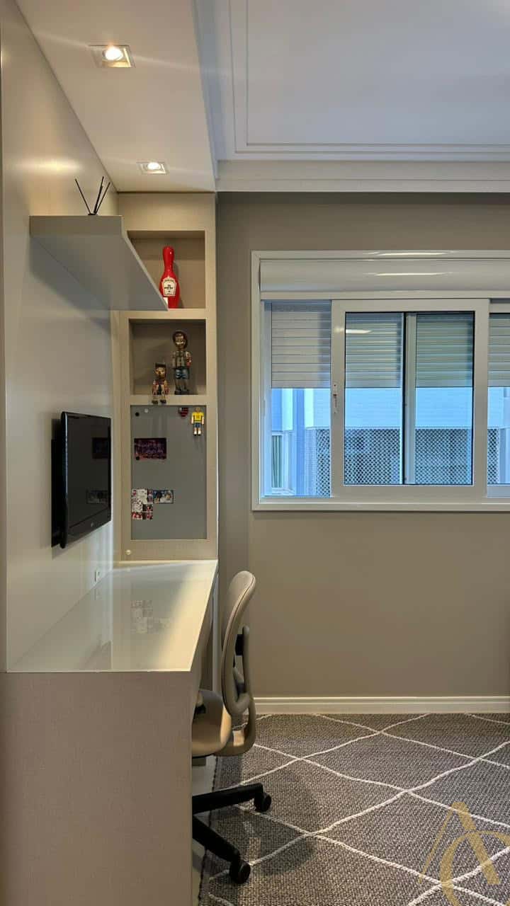 Apartamento à venda – 3 suítes – 3 vagas –  Centro | Florianópolis/SC.