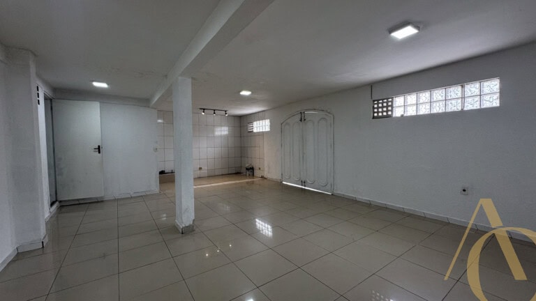 Galpão para alugar – 520,00m² – Ipiranga | São José/SC.