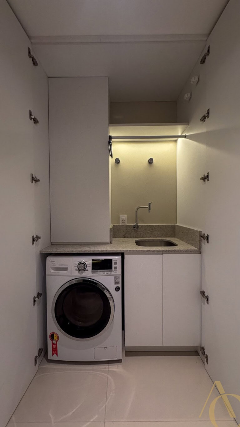 Studio para locação – Mobiliado – Centro | Florianópolis/SC.