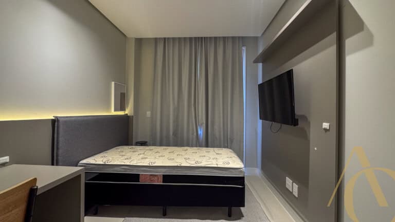 Apartamento para alugar – 2 quarto sendo 1 suíte, Centro – Florianópolis, SC.