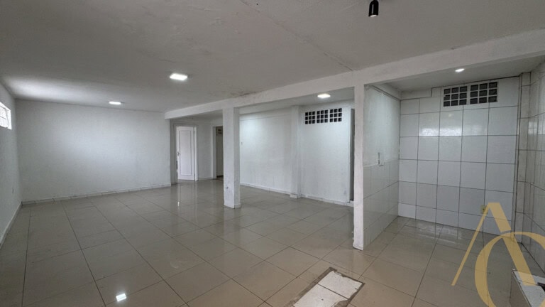 Galpão para alugar – 520,00m² – Ipiranga | São José/SC.