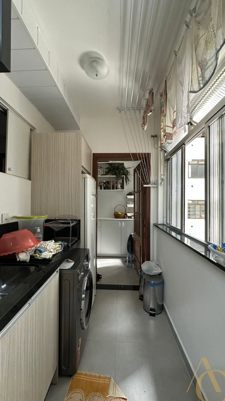 Apartamento à venda – 03 quartos sendo 01 suíte – Centro | Florianópolis/SC