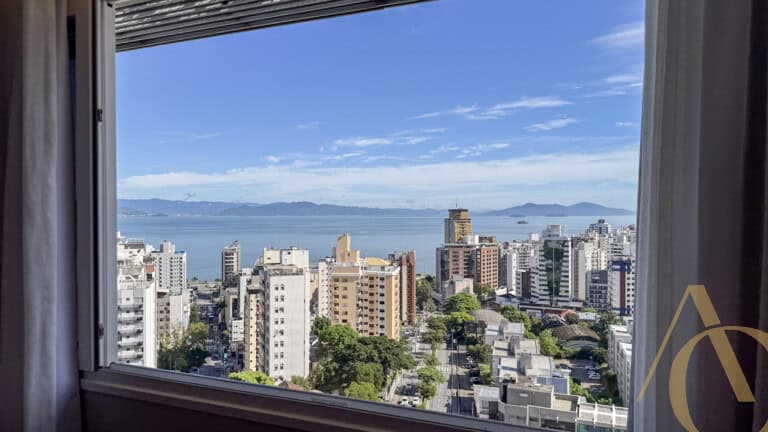 Studio para locação – Mobiliado – Centro | Florianópolis/SC.