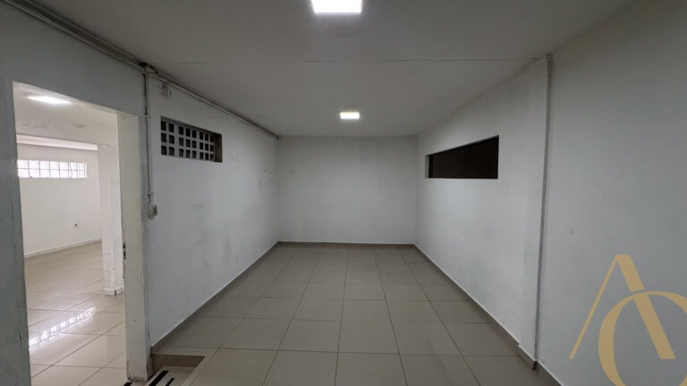 Galpão para alugar – 520,00m² – Ipiranga | São José/SC.