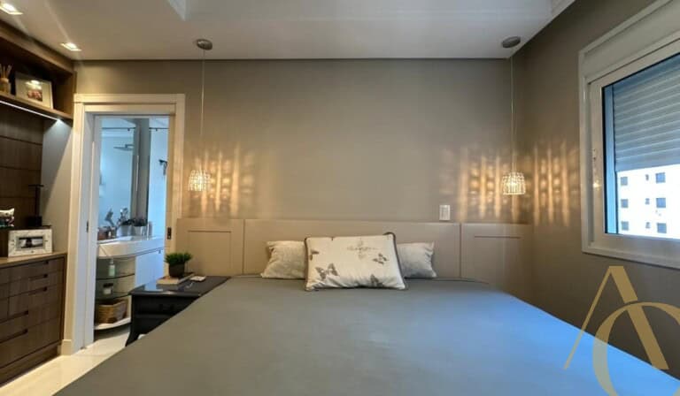 Apartamento à venda – 3 suítes – 3 vagas –  Centro | Florianópolis/SC.