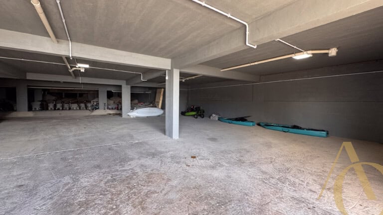 Apartamento à venda – 3 suítes – João Paulo – Florianópolis/SC.