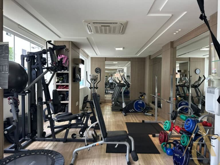 Apartamento à venda – 3 suítes – 3 vagas –  Centro | Florianópolis/SC.