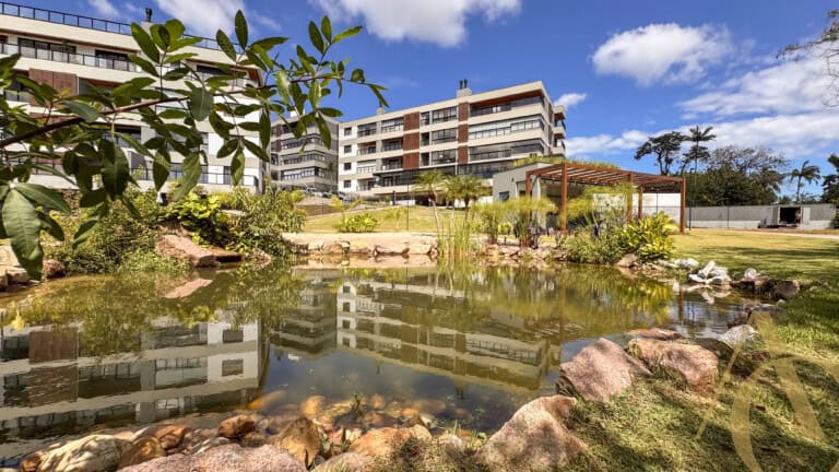 Apartamento à venda – 3 suítes – João Paulo – Florianópolis/SC.